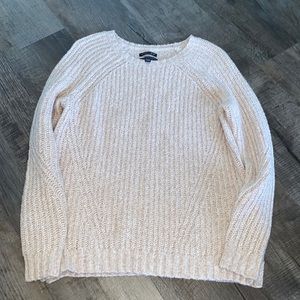 Super soft American Eagle sweater